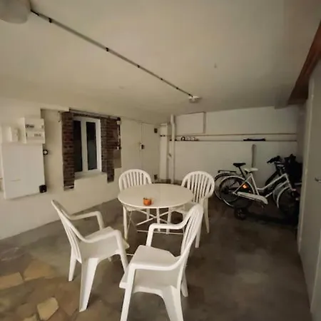 Le Beau-Repaire De Sens Apartment Exterior photo